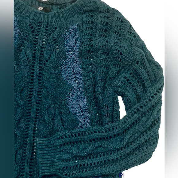H&M Crew Neck Sweater Sz. Small - Picture 5 of 7